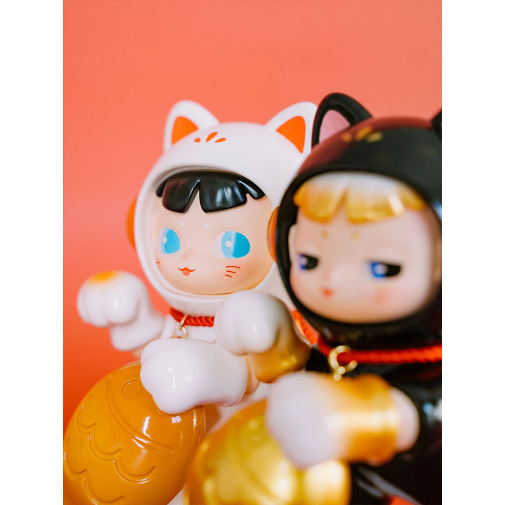 Cimmy's first 150% Resin Figurine - Fortune Cat