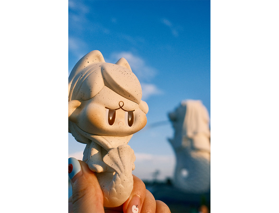 Angry Aimee Merlion statue